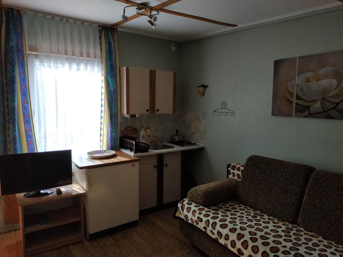 Hotel Zacisze,Klonowa 17 à Dźwirzyno Extérieur photo